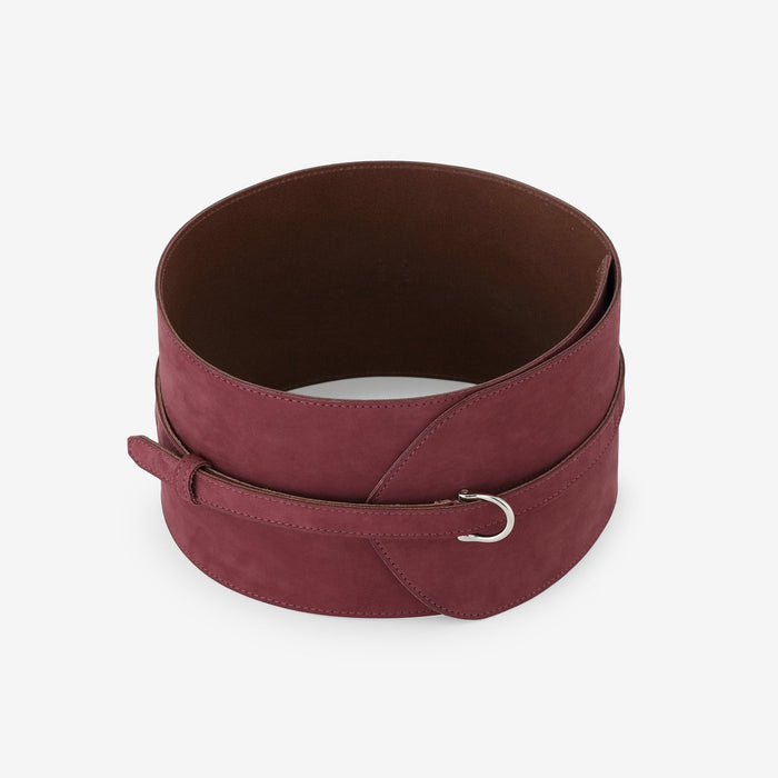 革帯（かくたい） おみな