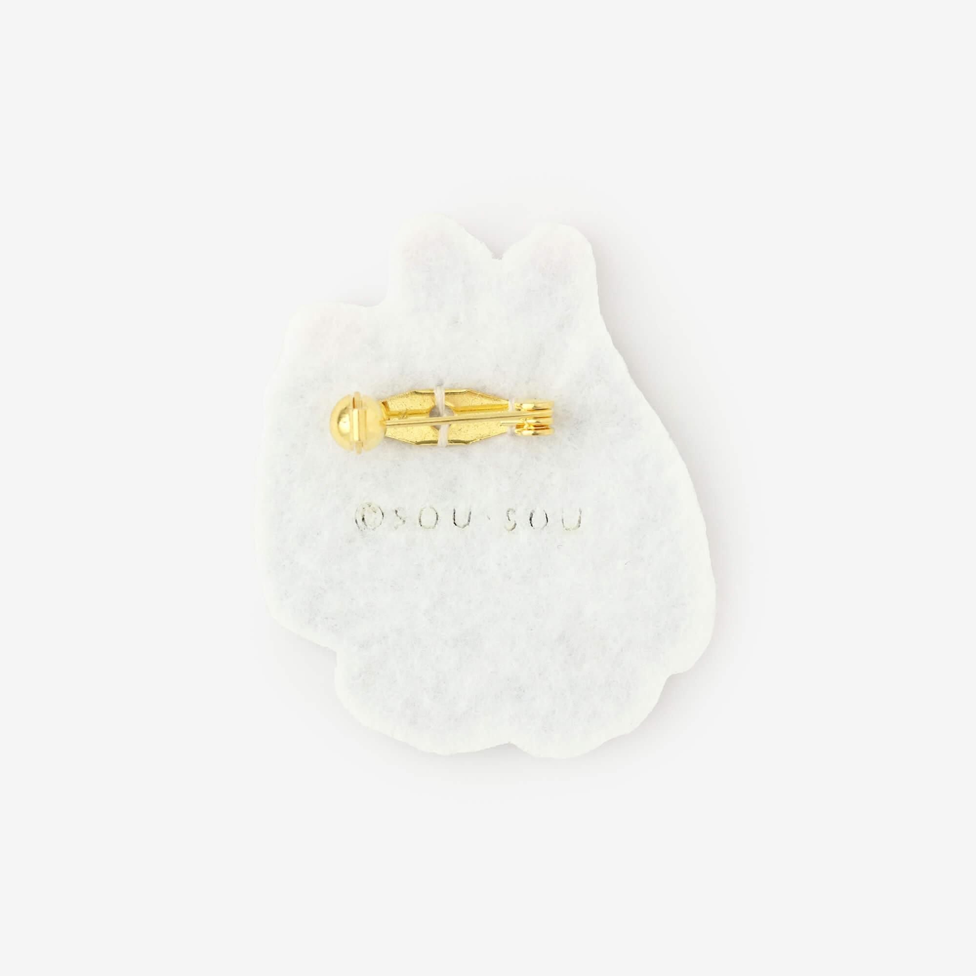 刺繍飾り（ししゅうかざり）／土人形（つちにんぎょう） 猫