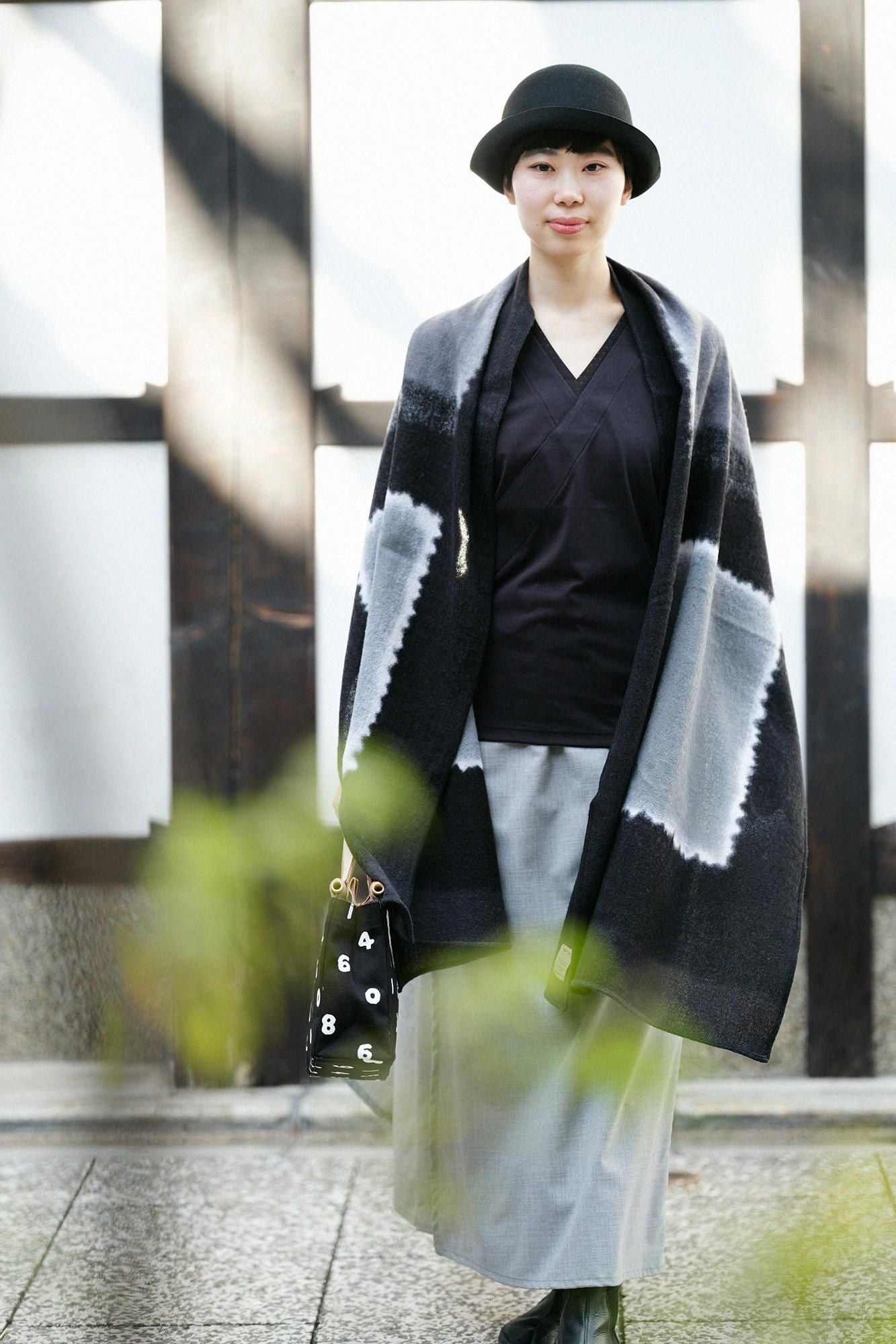 110双 超長綿（ちょうちょうめん）抜半衿（ぬきはんえり）ジバン 七分丈／濡羽色（ぬればいろ）