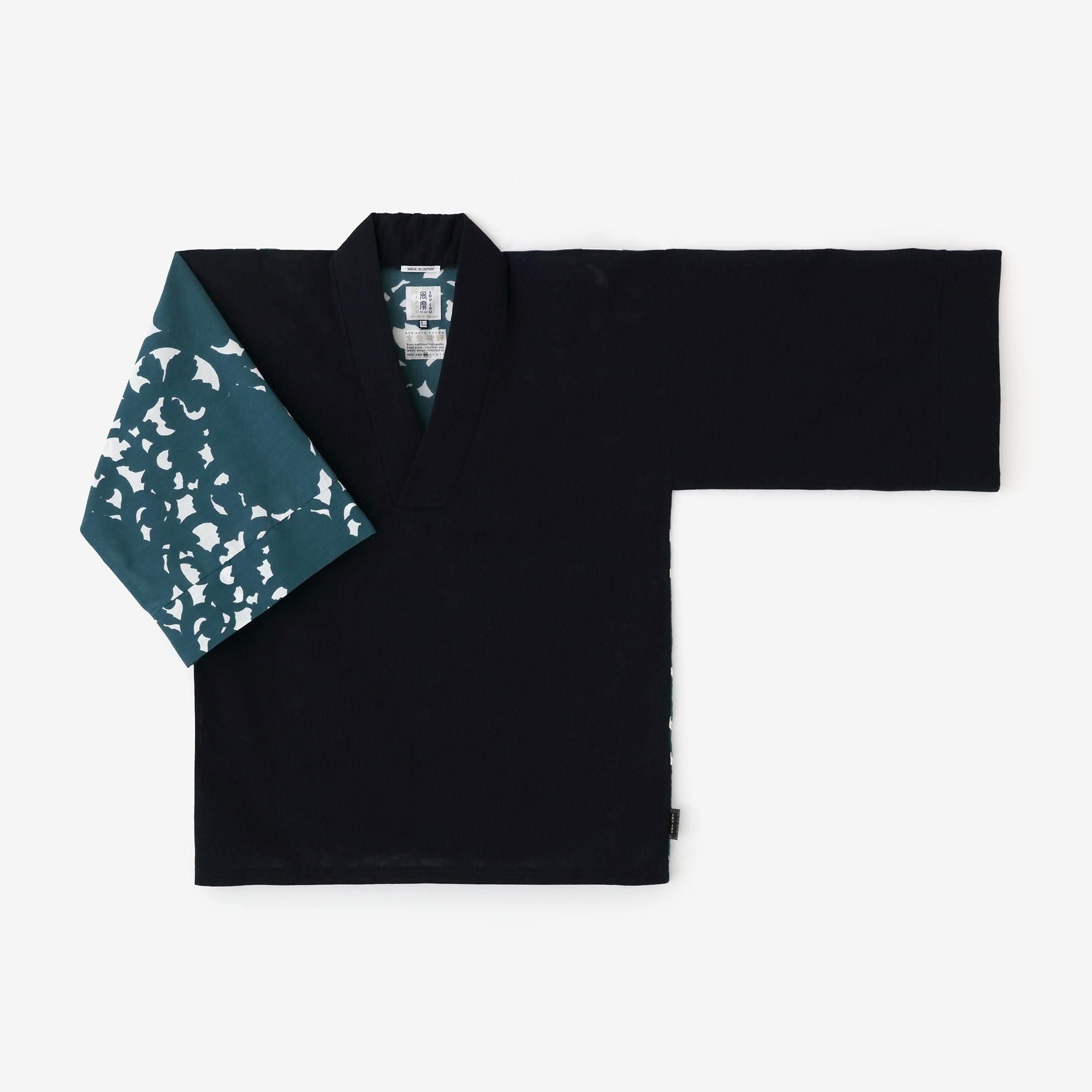 【net限定】高島縮 40/40 風靡（ふうび） 上 片身替わり（かたみがわり）／留紺（とめこん）×牡丹唐草（ぼたんからくさ）