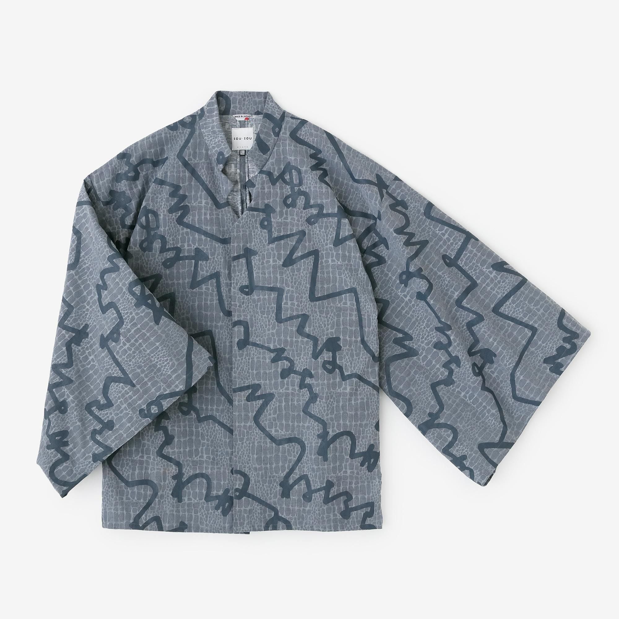 Snake Pattern Shinshu Kimono Sleeve Blouse／Letters