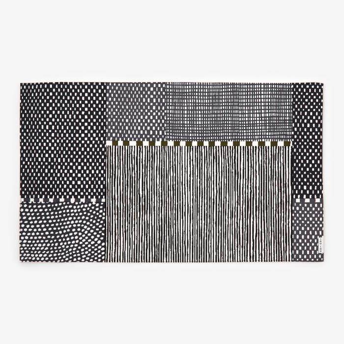 ランチョンマット／間がさね 墨（まがさね すみ）